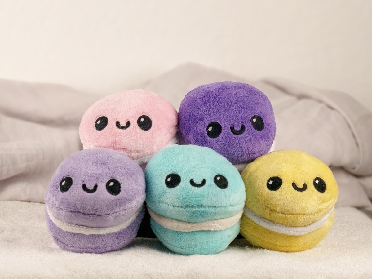 Cookie Sandwich Plushie - COOKIE-BLUSH
