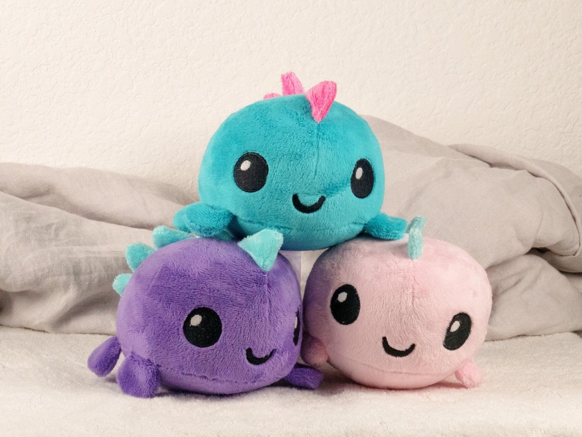 Dino Plushie - DINO-BELIZE-PINK