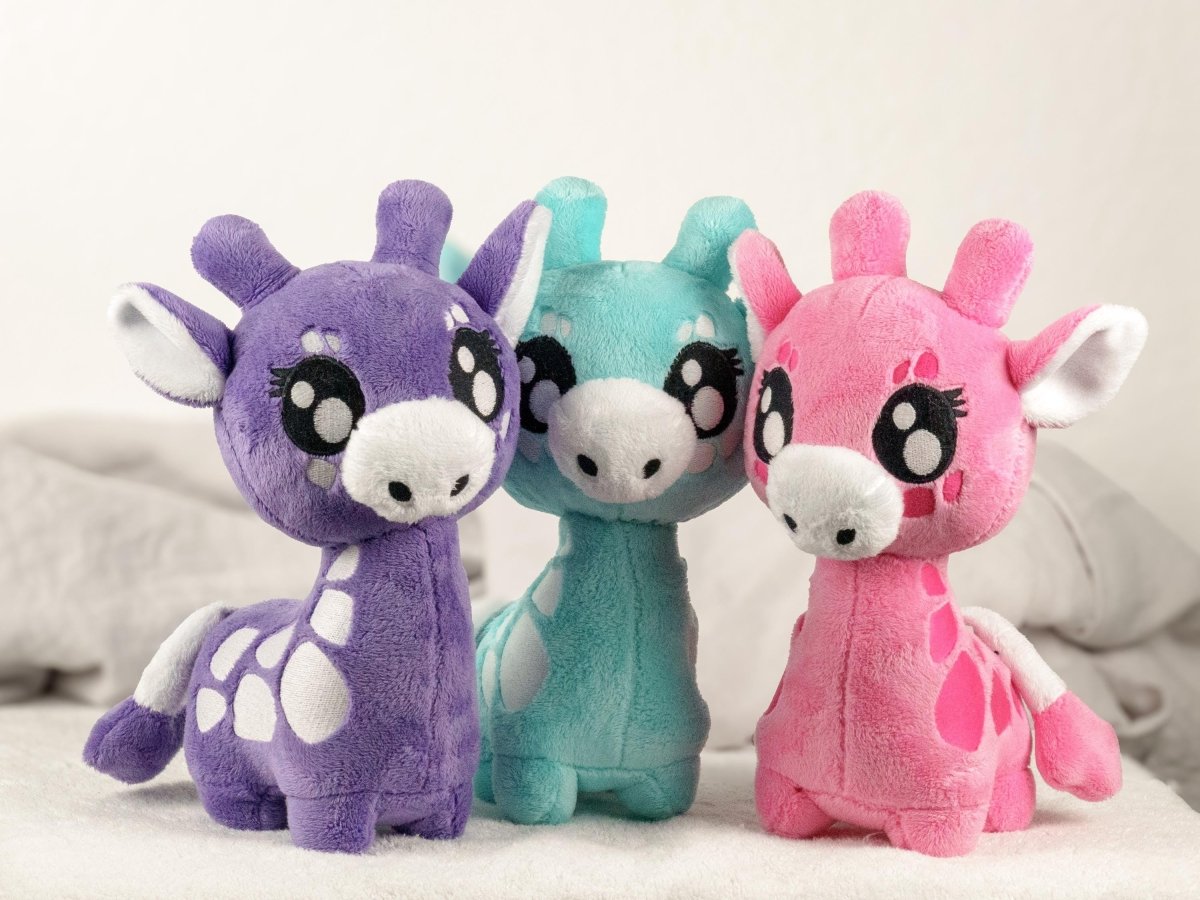 Giraffe Plushie - GIRAFFE-BELIZE-WHITE