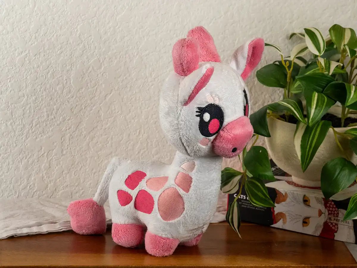Giraffe Plushie - GIRAFFE-SNOW-PINK