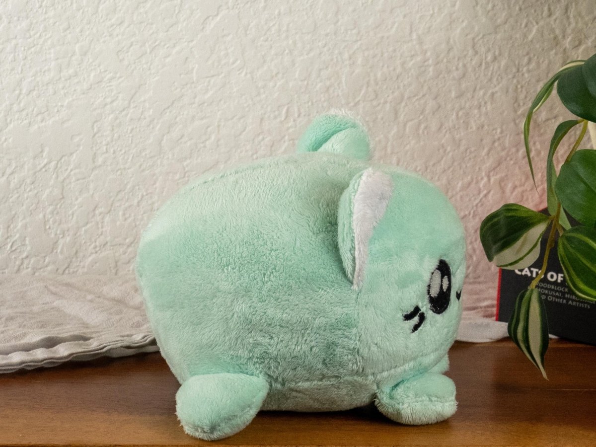 Hamster Plushie - HAMSTER-HONEYDEW